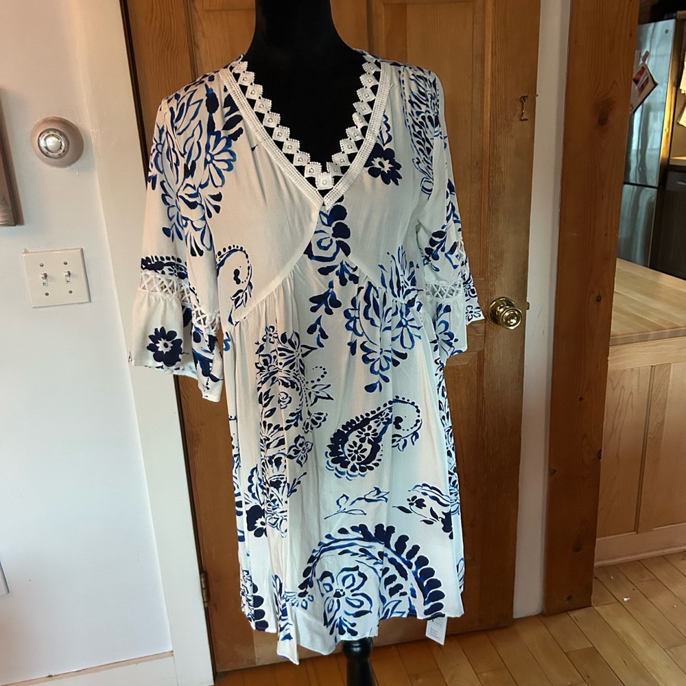 Cupshe Navy and White Floral Mini Dress